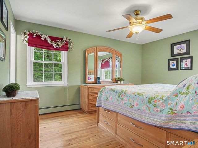 131 Hillside Lane, Monroe, CT 06468