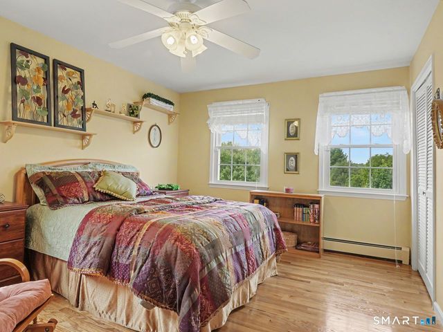 131 Hillside Lane, Monroe, CT 06468