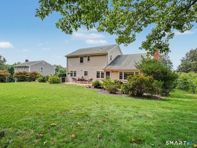 131 Hillside Lane, Monroe, CT 06468
