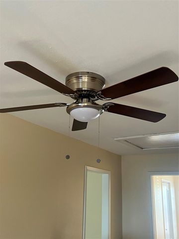 5604 Chapman Street, Houston, TX 77009