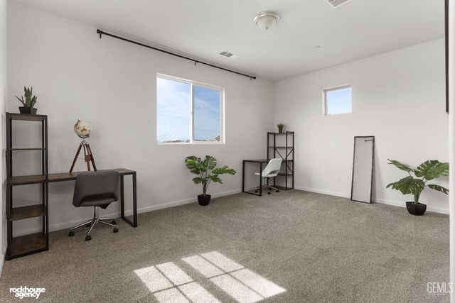 8502 Jean Anne Street, Bakersfield, CA 93314