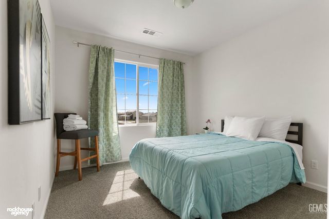 8502 Jean Anne Street, Bakersfield, CA 93314