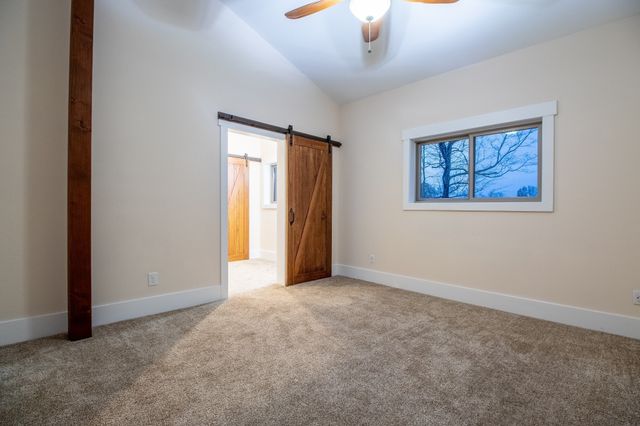 1224 Hangar Drive, Springfield, TN 37172