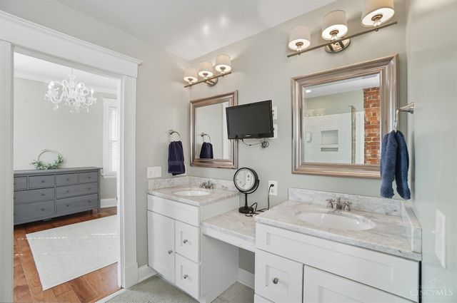 3640 Shaw Avenue, Cincinnati, OH 45208