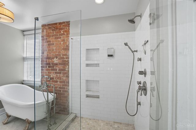 3640 Shaw Avenue, Cincinnati, OH 45208