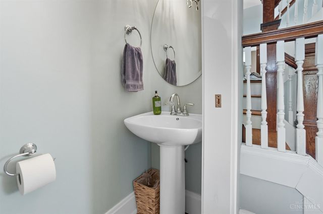 3640 Shaw Avenue, Cincinnati, OH 45208