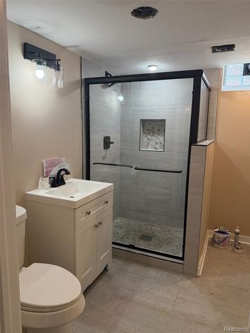 13118 Pembroke Avenue, Detroit, MI 48235
