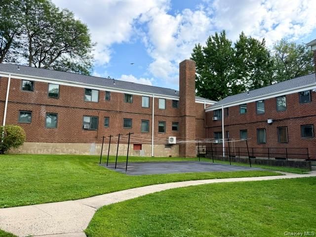 220-25 73rd Avenue 1, Bayside, NY 11364