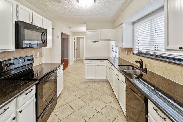 243 Barclay Avenue, Coppell, TX 75019