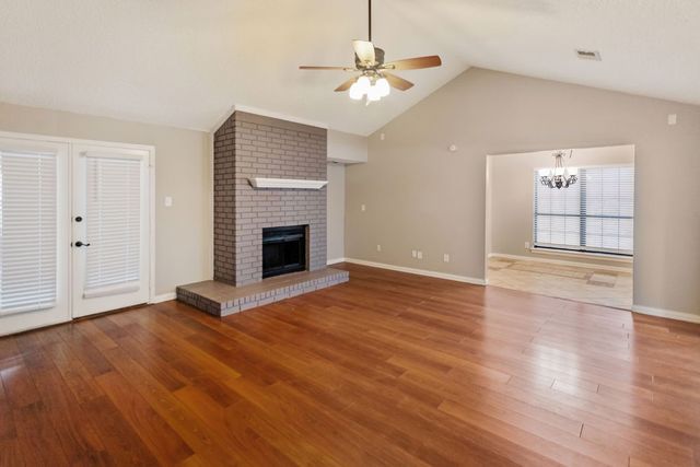 243 Barclay Avenue, Coppell, TX 75019