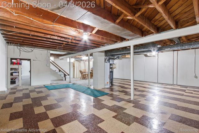 15071 Pennsylvania Avenue, Allen Park, MI 48101