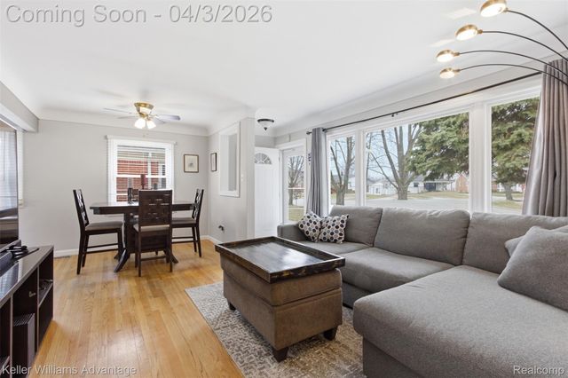 15071 Pennsylvania Avenue, Allen Park, MI 48101