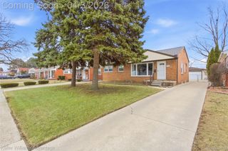15071 Pennsylvania Avenue, Allen Park, MI 48101