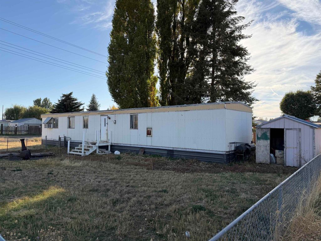 26 Merriam St, Davenport, WA 99122 photo 4