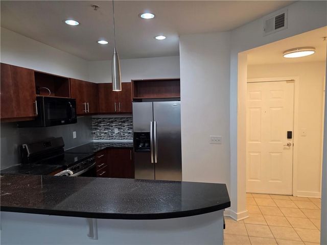 390 17th Street NW 3065, Atlanta, GA 30363