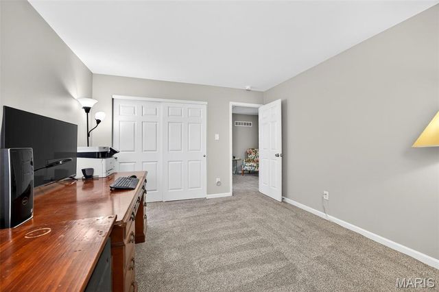 1033 Glengarry Drive, Wentzville, MO 63385
