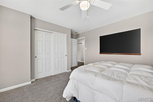 1033 Glengarry Drive, Wentzville, MO 63385
