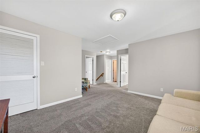 1033 Glengarry Drive, Wentzville, MO 63385
