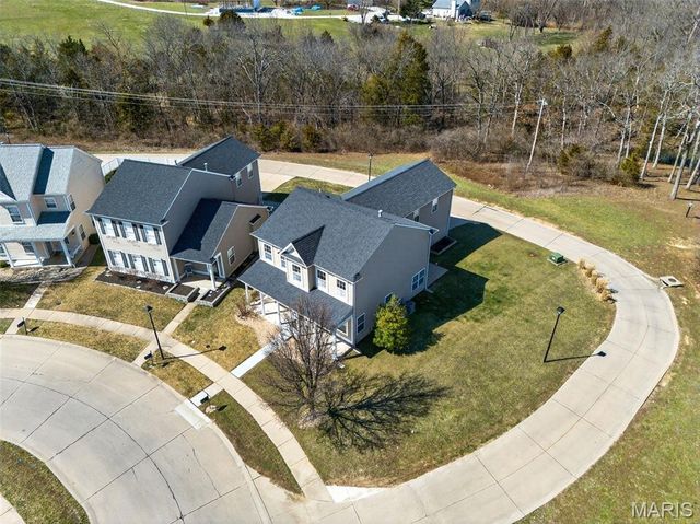 1033 Glengarry Drive, Wentzville, MO 63385