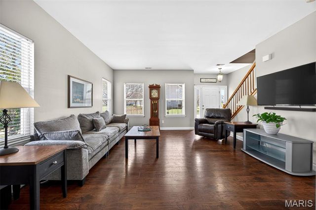1033 Glengarry Drive, Wentzville, MO 63385