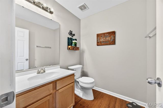 1033 Glengarry Drive, Wentzville, MO 63385