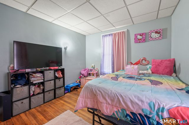 811 East Street, New Britain, CT 06051