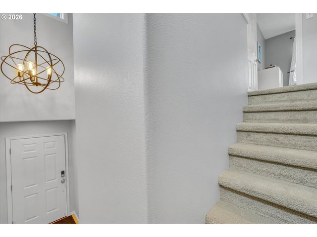 15410 Nw SWEETGALE Ln, Portland, OR 97229