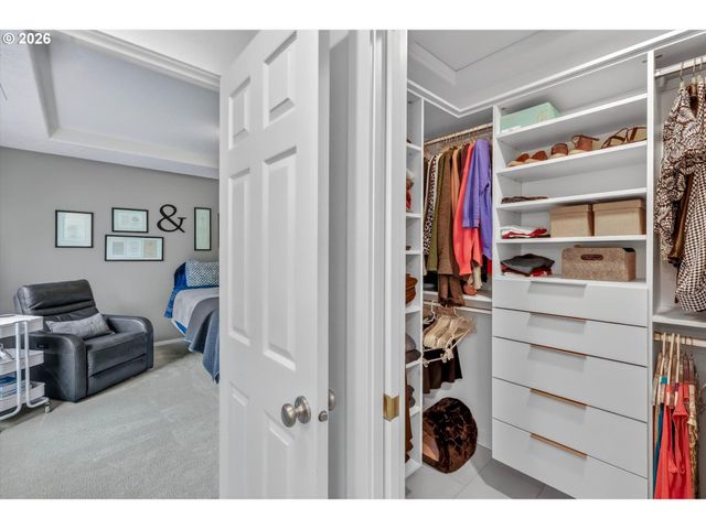 15410 Nw SWEETGALE Ln, Portland, OR 97229