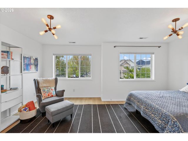 15410 Nw SWEETGALE Ln, Portland, OR 97229