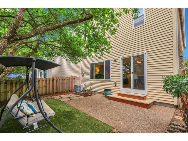 15410 Nw SWEETGALE Ln, Portland, OR 97229