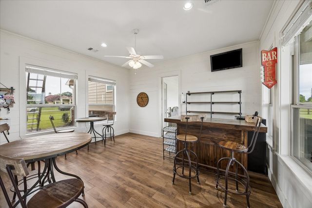 2135 Blue Jay Way, Pattison, TX 77423