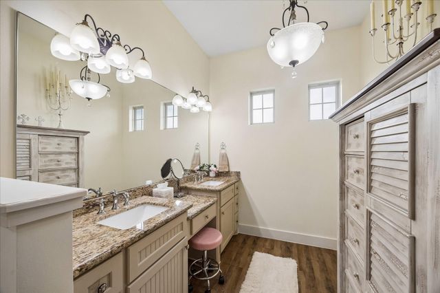 2135 Blue Jay Way, Pattison, TX 77423