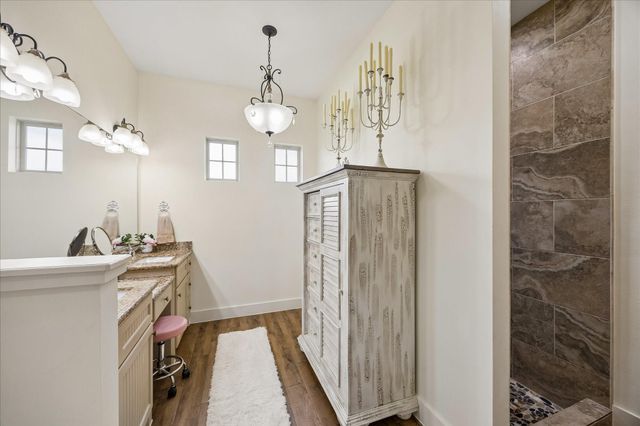 2135 Blue Jay Way, Pattison, TX 77423
