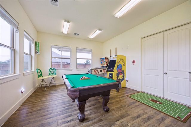 2135 Blue Jay Way, Pattison, TX 77423