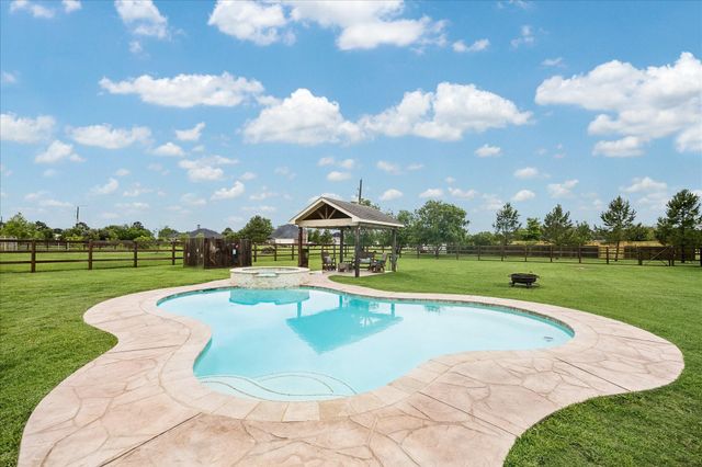 2135 Blue Jay Way, Pattison, TX 77423