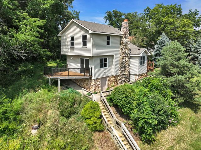 W6549 Shore LANE, Elkhorn, WI 53121