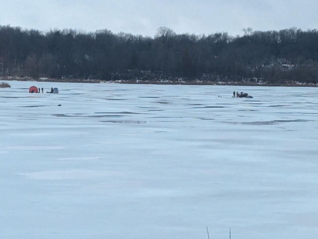 W6549 Shore LANE, Elkhorn, WI 53121