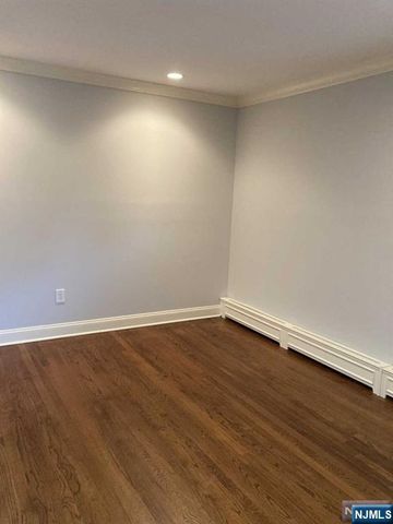 711 Washington Drive, Ramsey, NJ 07446