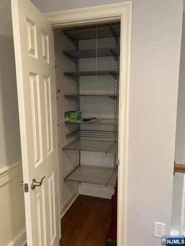 711 Washington Drive, Ramsey, NJ 07446