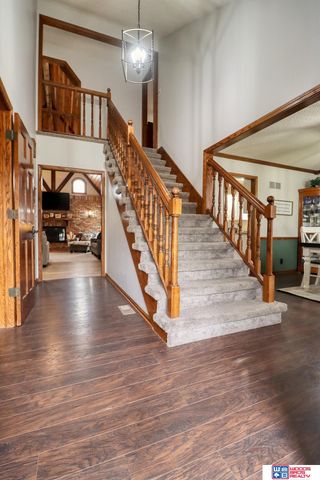 2720 S 75th Street, Lincoln, NE 68506