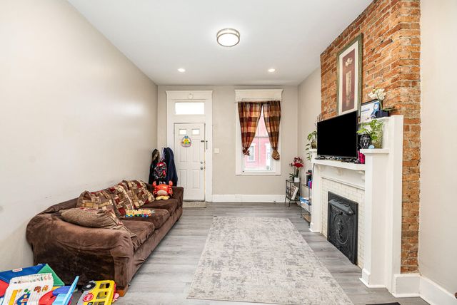 744 Columbia Street, Newport, KY 41071