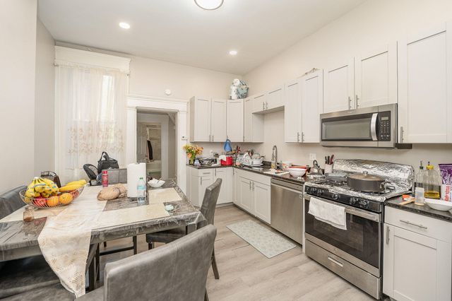 744 Columbia Street, Newport, KY 41071