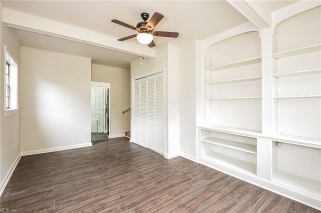 225 Thomas Nelson LN, Williamsburg, VA 23185