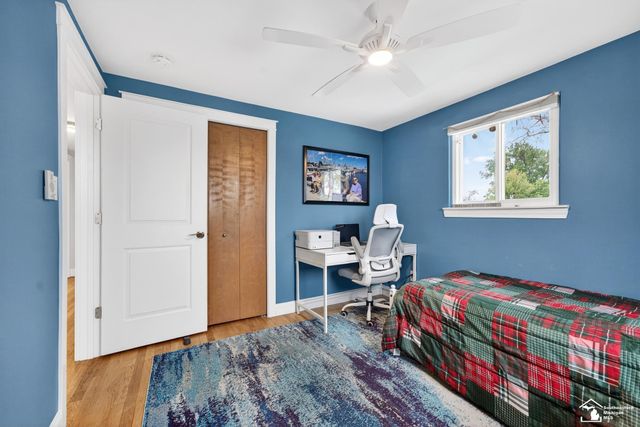 2105 Vernon Court, Trenton, MI 48183
