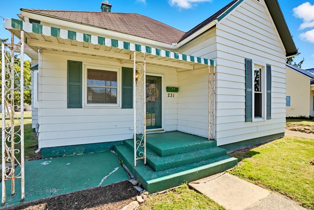 231 W Elm Street, Washington Court House, OH 43160