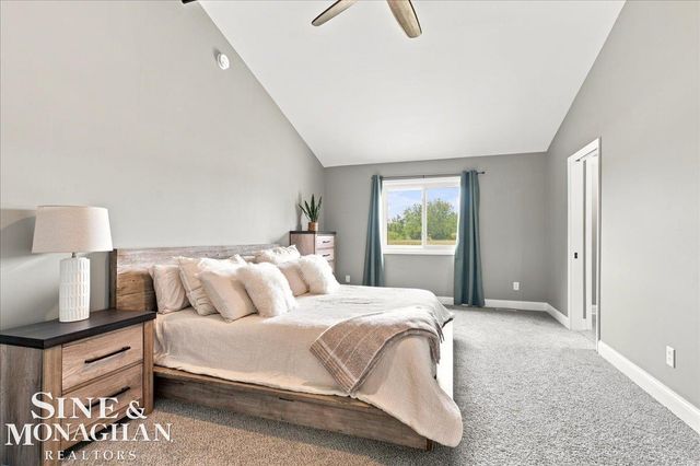 574 Kelli Avenue, Marysville, MI 48040
