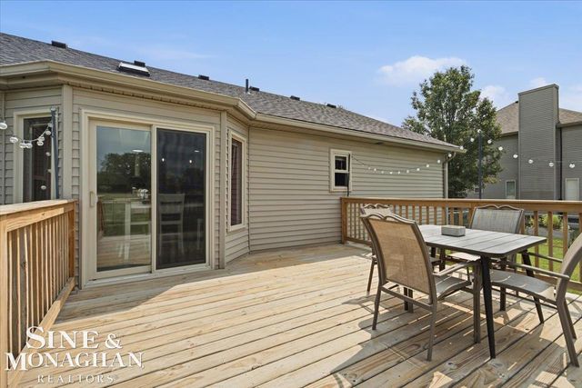 574 Kelli Avenue, Marysville, MI 48040