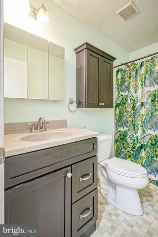 226 VINEYARD RD, Atco, NJ 08004