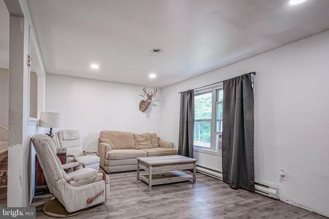226 VINEYARD RD, Atco, NJ 08004