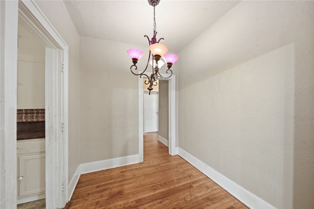 1808 W Easton Court, Tulsa, OK 74127